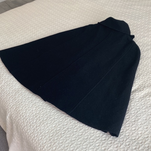 Italian pure virgin wool double breasted cape coat - Picture 6 of 10